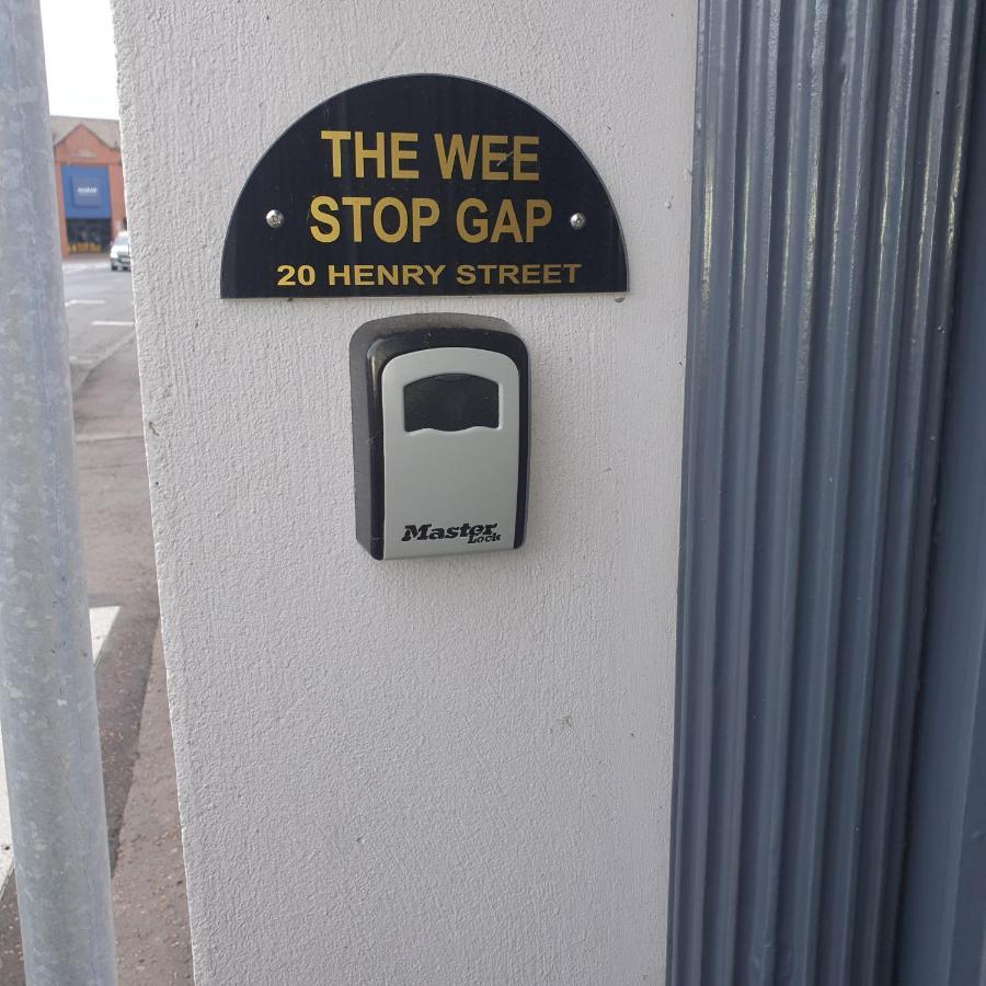 3 Bedroom Apartment, Ballymena, The Wee Stop Gap Exterior foto